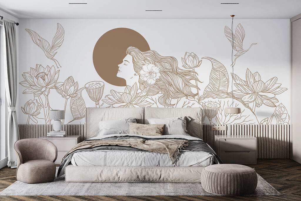 Vrouw met lang haar en bloemen in een interieur