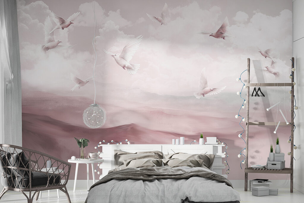 Vogels boven geschilderde heuvels — interieur 1