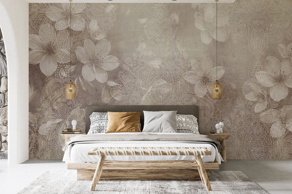 Witte bloemen op een grijze achtergrond in een interieur
