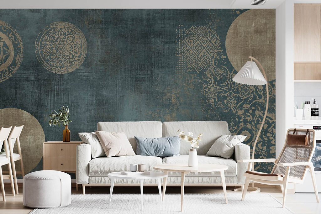 Gouden sierkringen op petrol — interieur 1