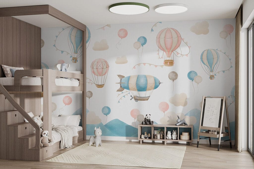 Ballonnen boven blauwe bergpunten — interieur 2